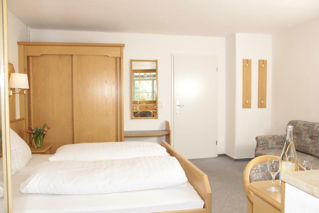 לינדנברג אים אלגאו Schoenblick Hotel Garni Ferienwohnungen מראה חיצוני תמונה