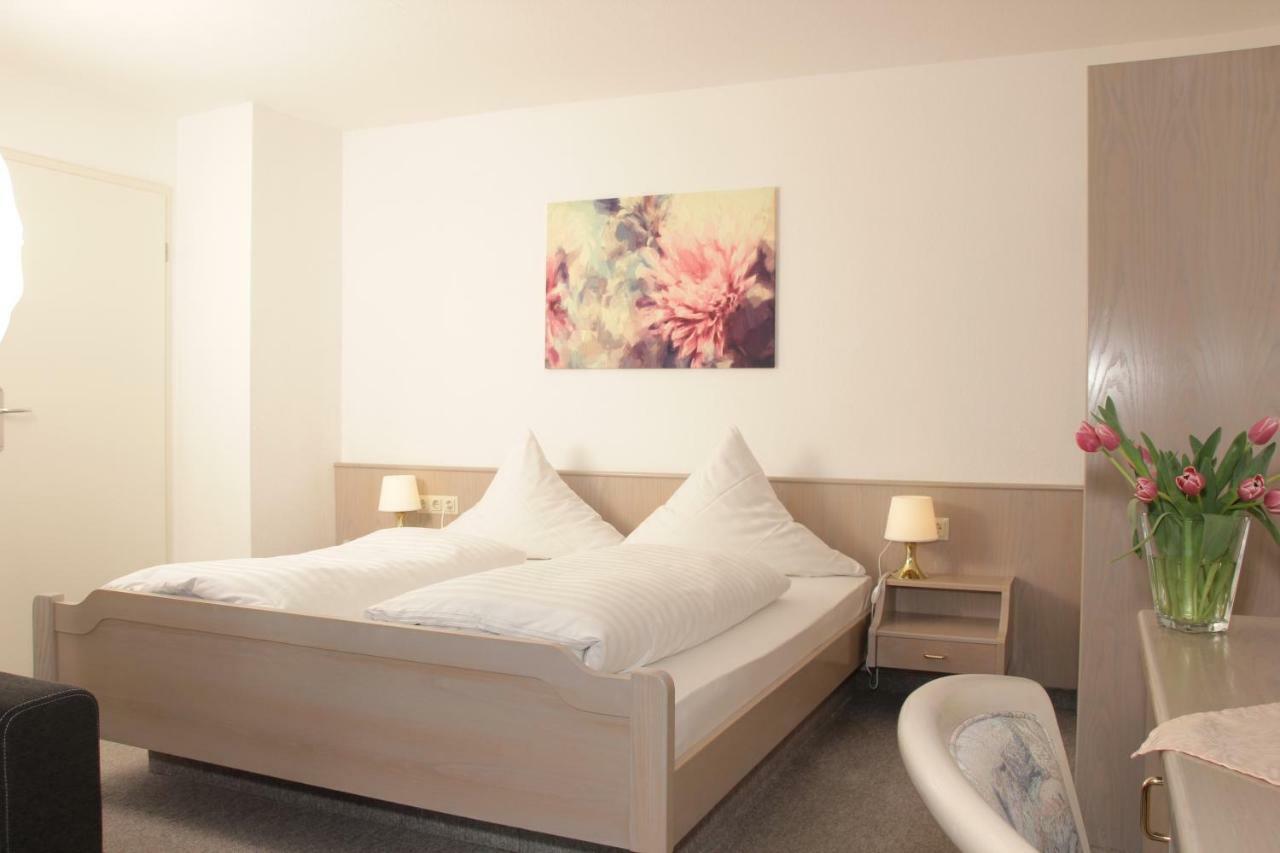 לינדנברג אים אלגאו Schoenblick Hotel Garni Ferienwohnungen מראה חיצוני תמונה