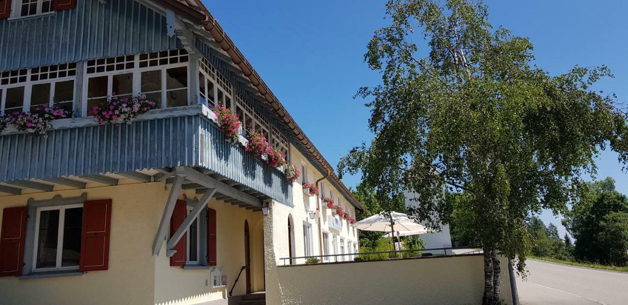 לינדנברג אים אלגאו Schoenblick Hotel Garni Ferienwohnungen מראה חיצוני תמונה